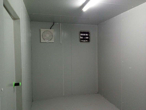 餐飲酒店冷庫建設(shè)。